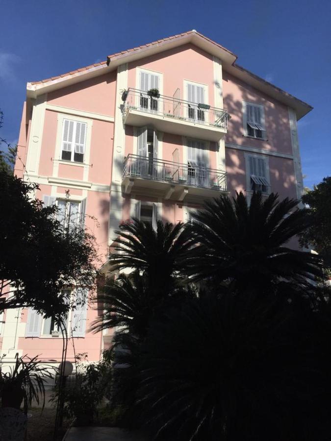 Hotel Lucciola Bordighera Exterior foto